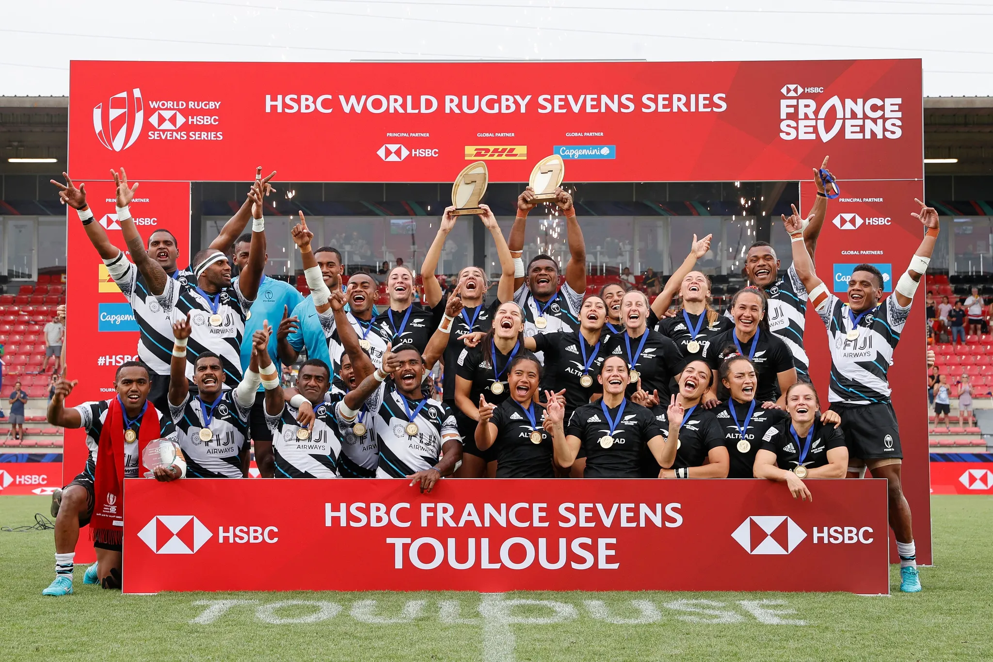 New Zealand women and Fiji men triumph in Toulouse