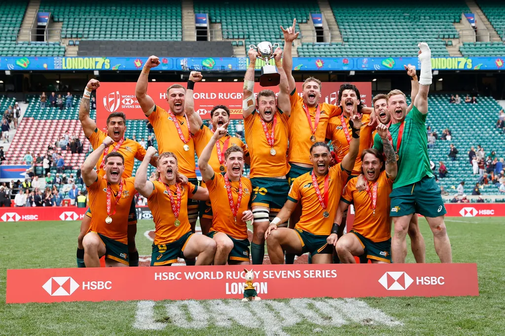 Australia win Sevens gold in London as Series title race goes on to Los Angeles