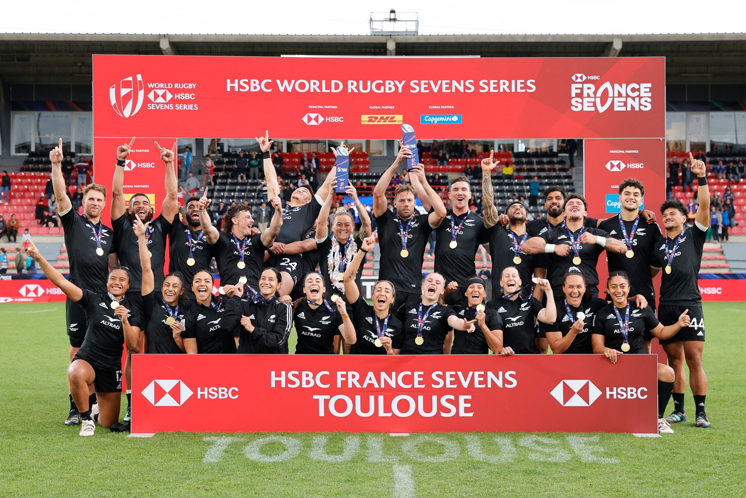 New Zealand capture double gold at unforgettable HSBC France Sevens